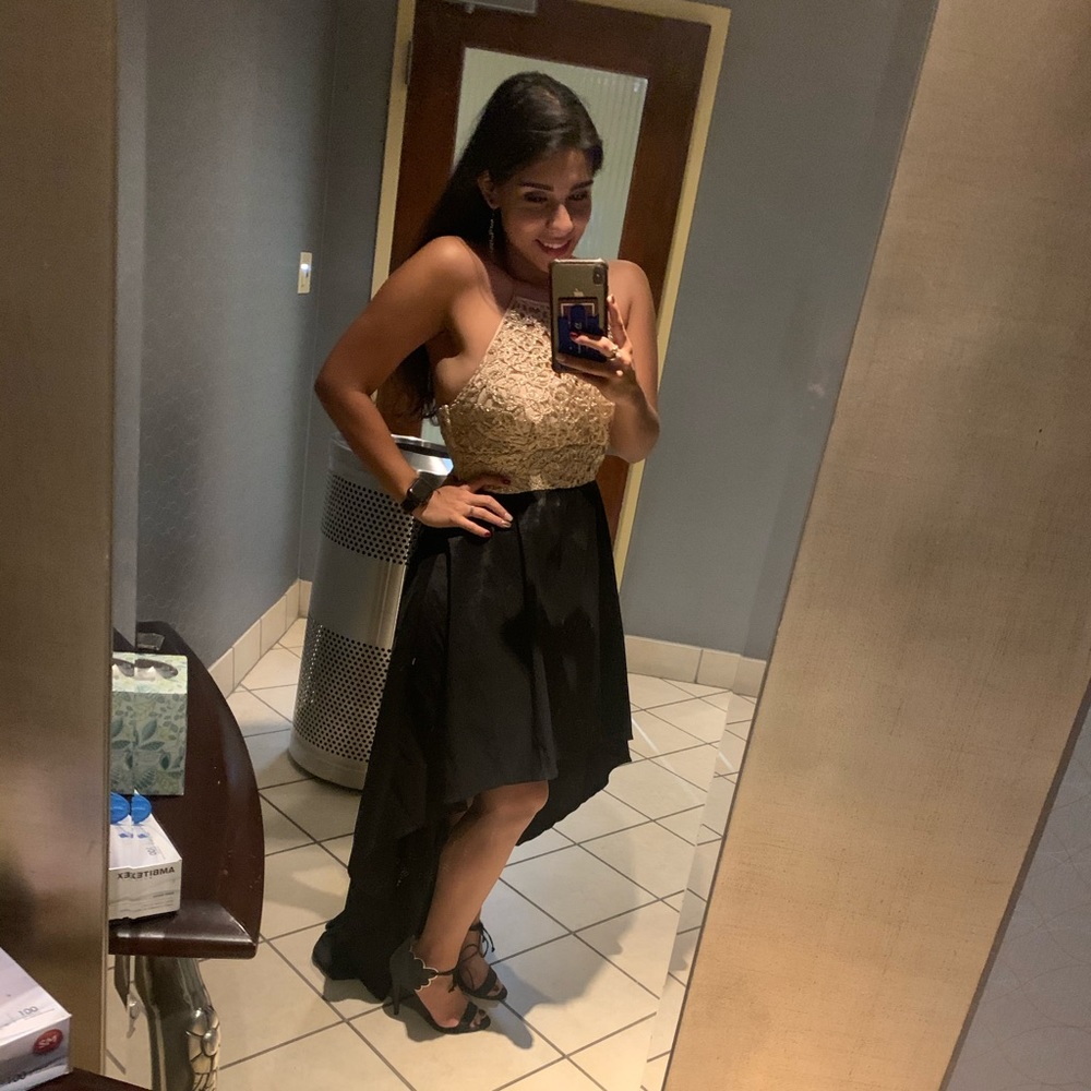 Meet your Posher, Neify